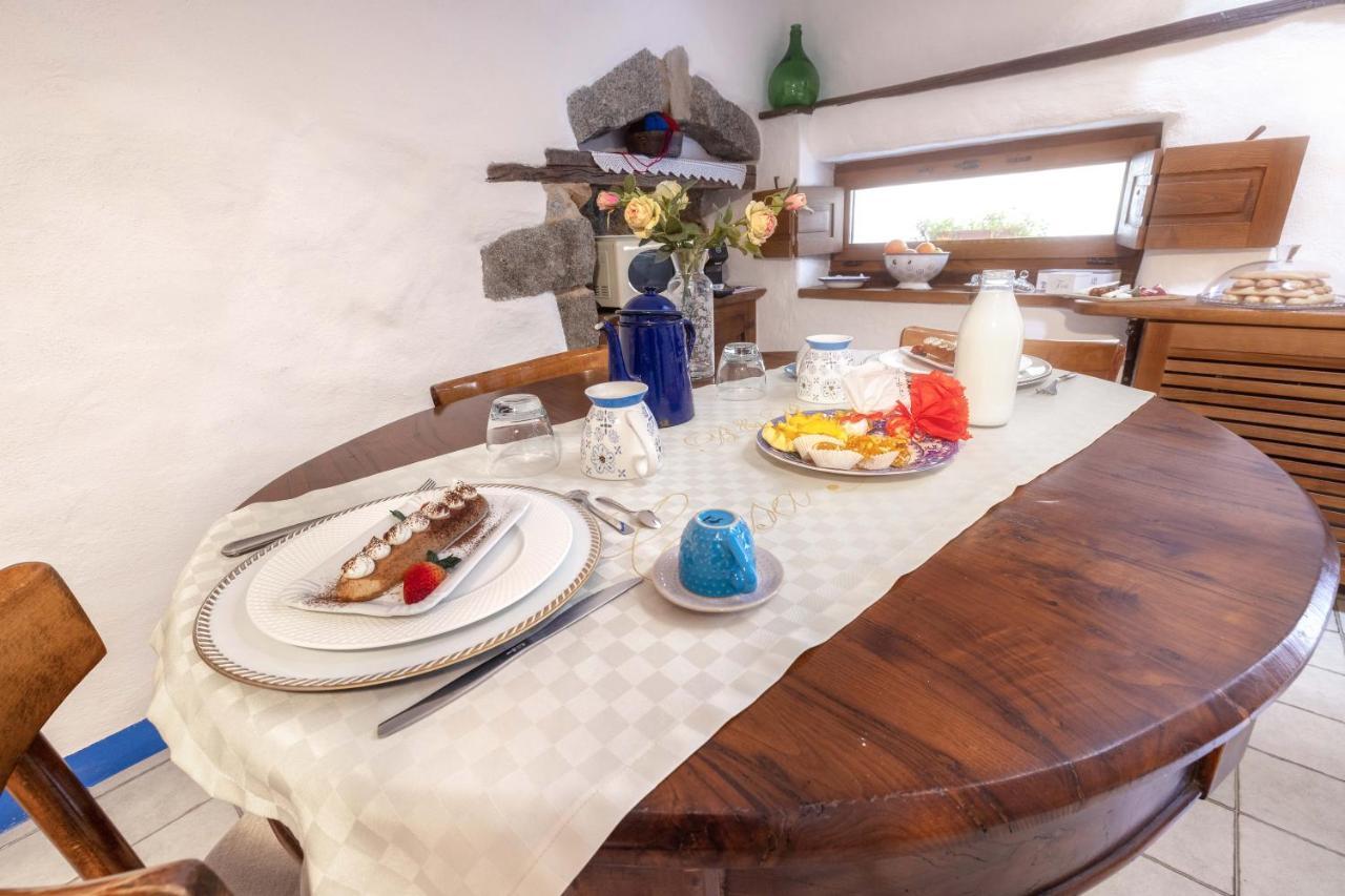 Casa Masini Bed & Breakfast Fonni Bagian luar foto