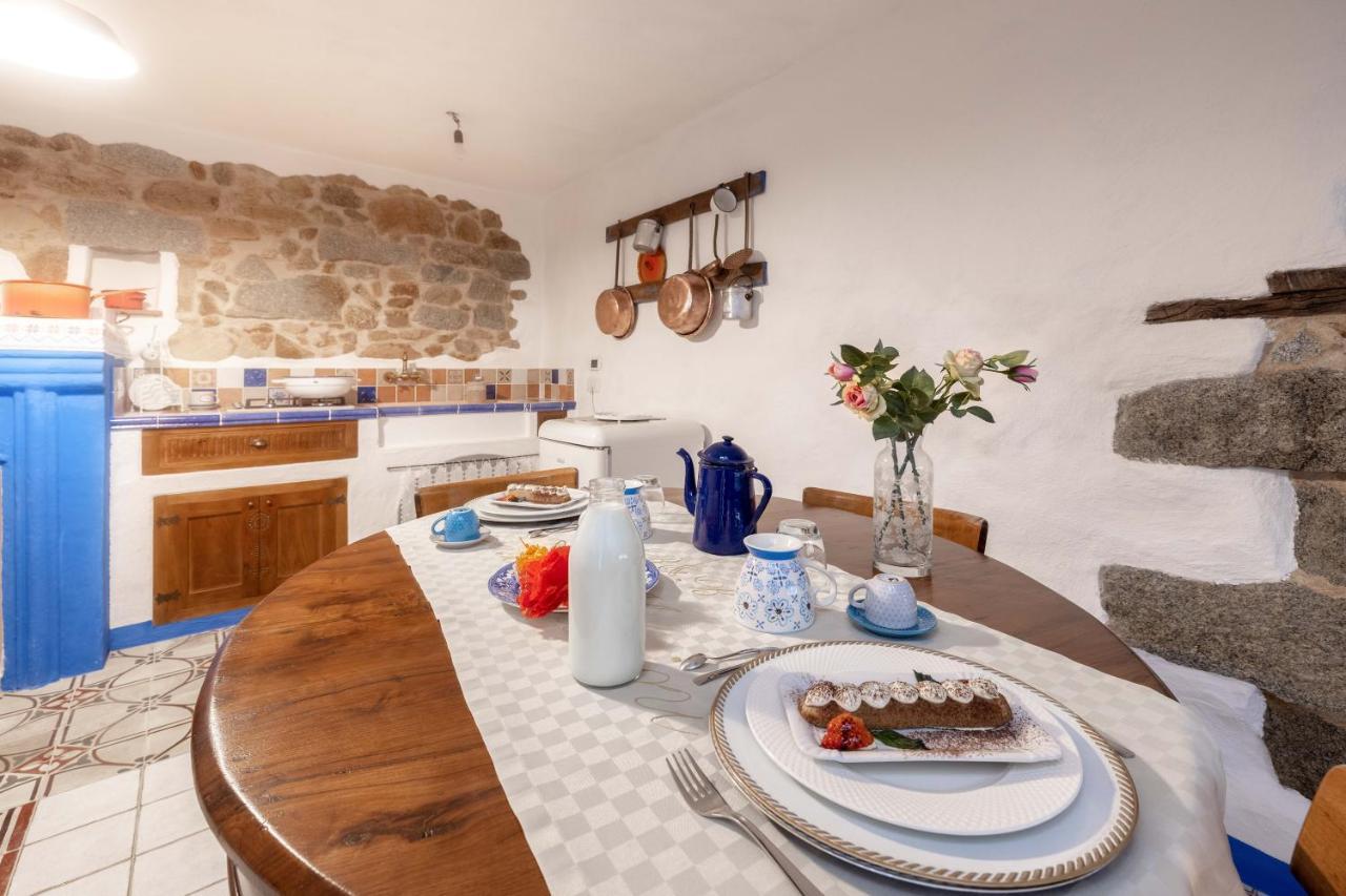 Casa Masini Bed & Breakfast Fonni Bagian luar foto