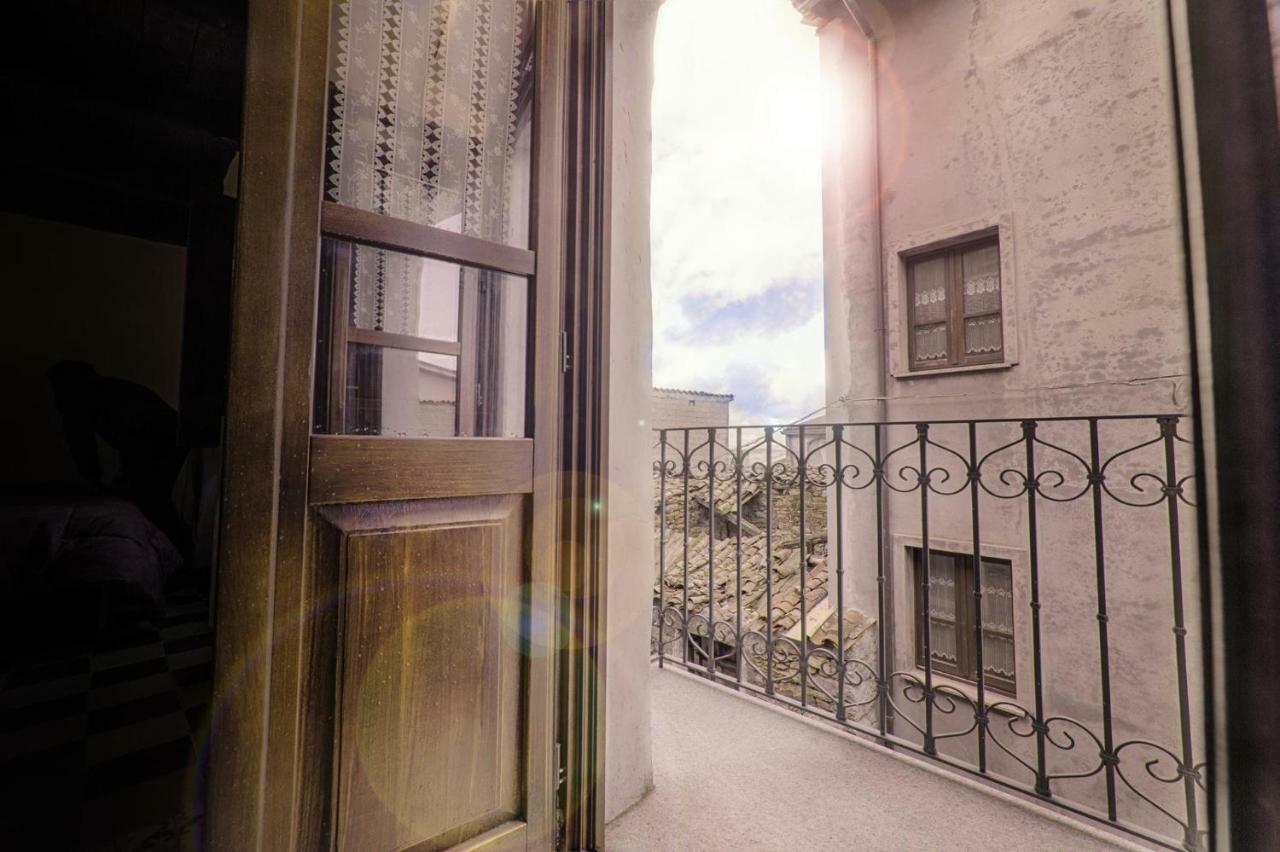Casa Masini Bed & Breakfast Fonni Bagian luar foto